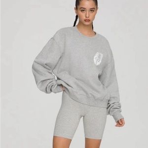 Good American Leo Sweatshirt size 0